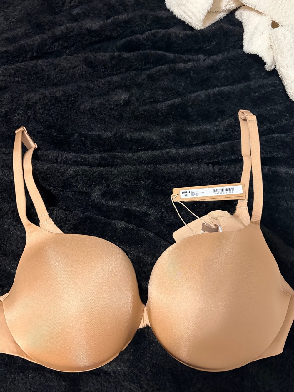 SKIMS Nude Smooth T-Shirt Bra